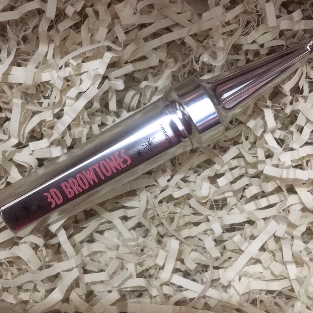 Benefit #4 3D Browtones